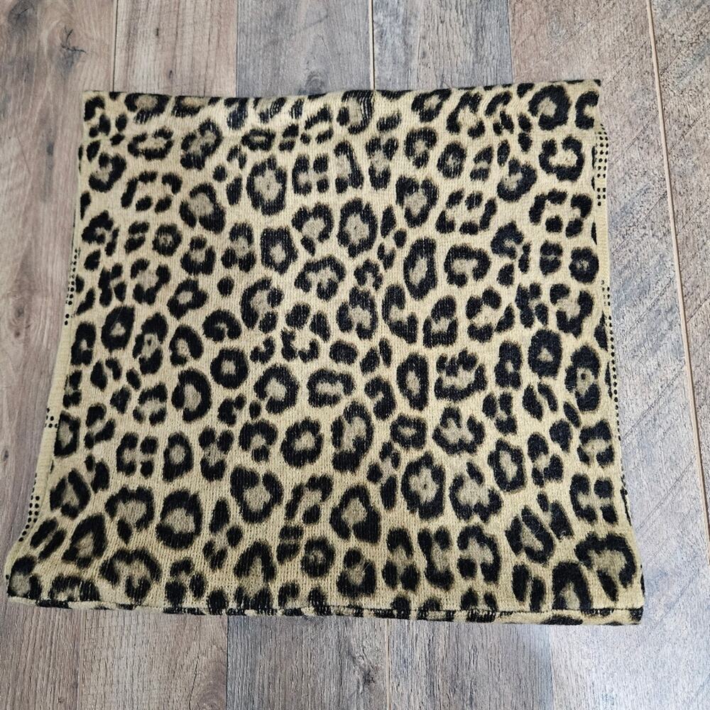 Michael Kors Infinity Scarf Animal Print 15‎ x 28.5 Soft Fuzzy Furry Warm Cozy